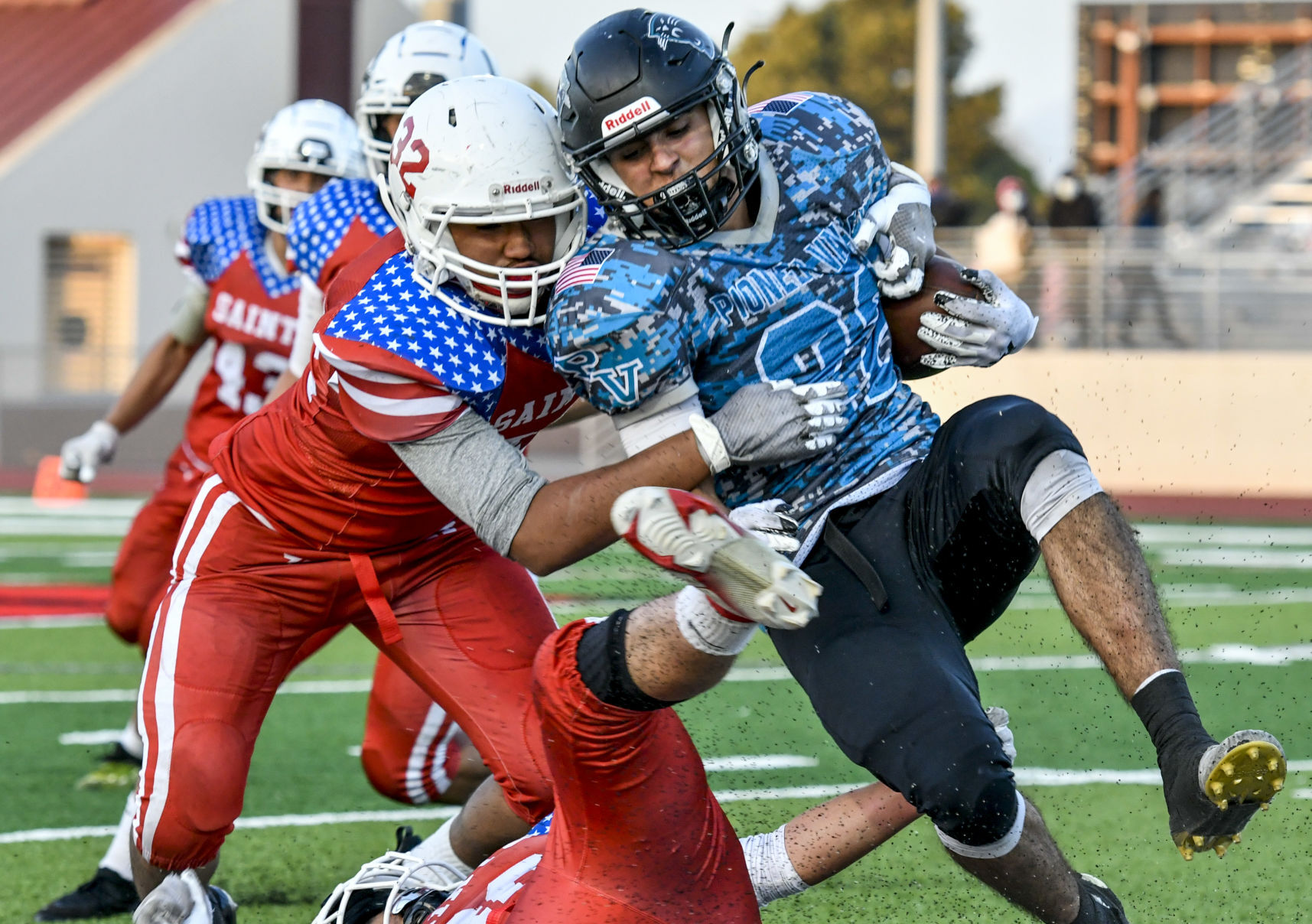 041621 PV SM football 01.JPG